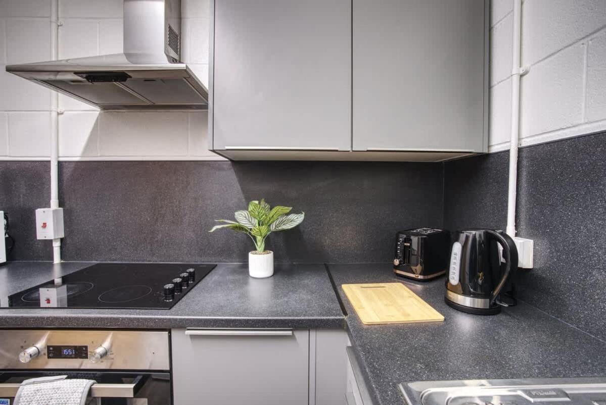 1Br City Centre Apt, Self Check In, Wifi, By Derbnb 셰필드 외부 사진