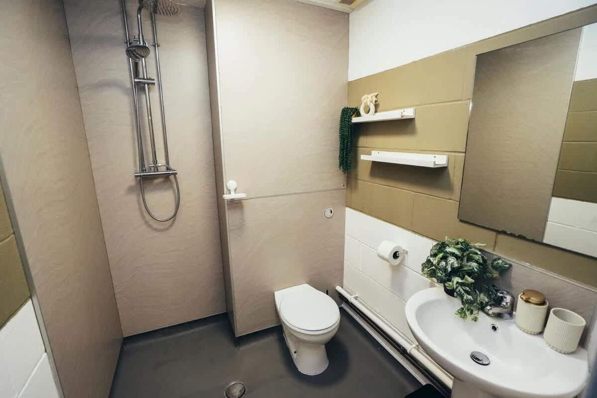 1Br City Centre Apt, Self Check In, Wifi, By Derbnb 셰필드 외부 사진